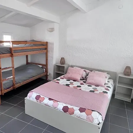 Superbe Loft Lumineux A Proximite Des Lacs *